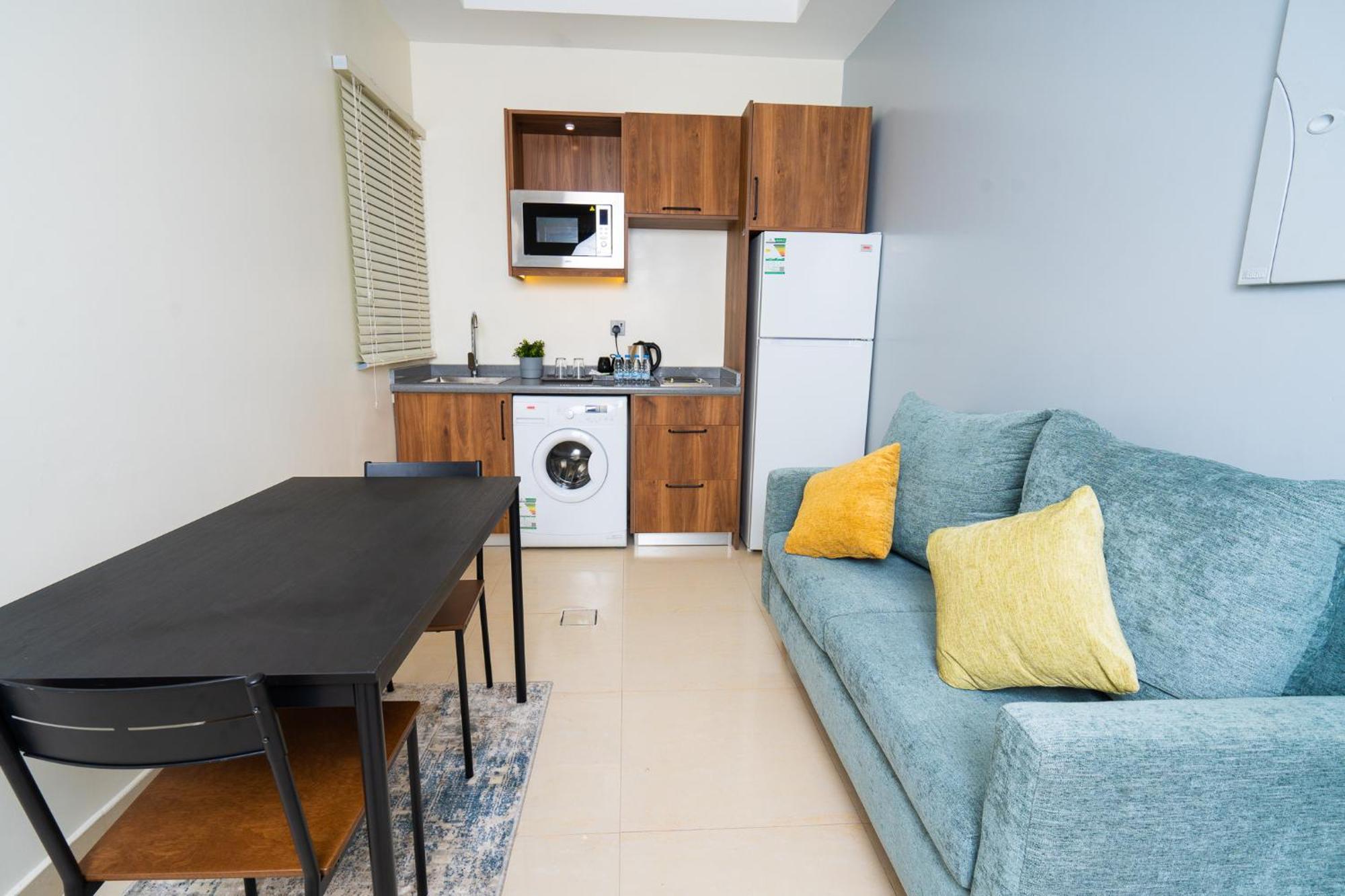 Vivian Park Al-Aziziya Aparthotel Riyadh Ngoại thất bức ảnh