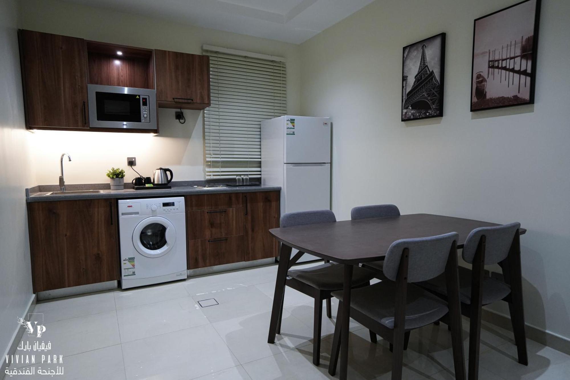 Vivian Park Al-Aziziya Aparthotel Riyadh Ngoại thất bức ảnh